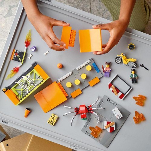 LEGO City - L’aire d’entraînement des cascadeurs – Image 2