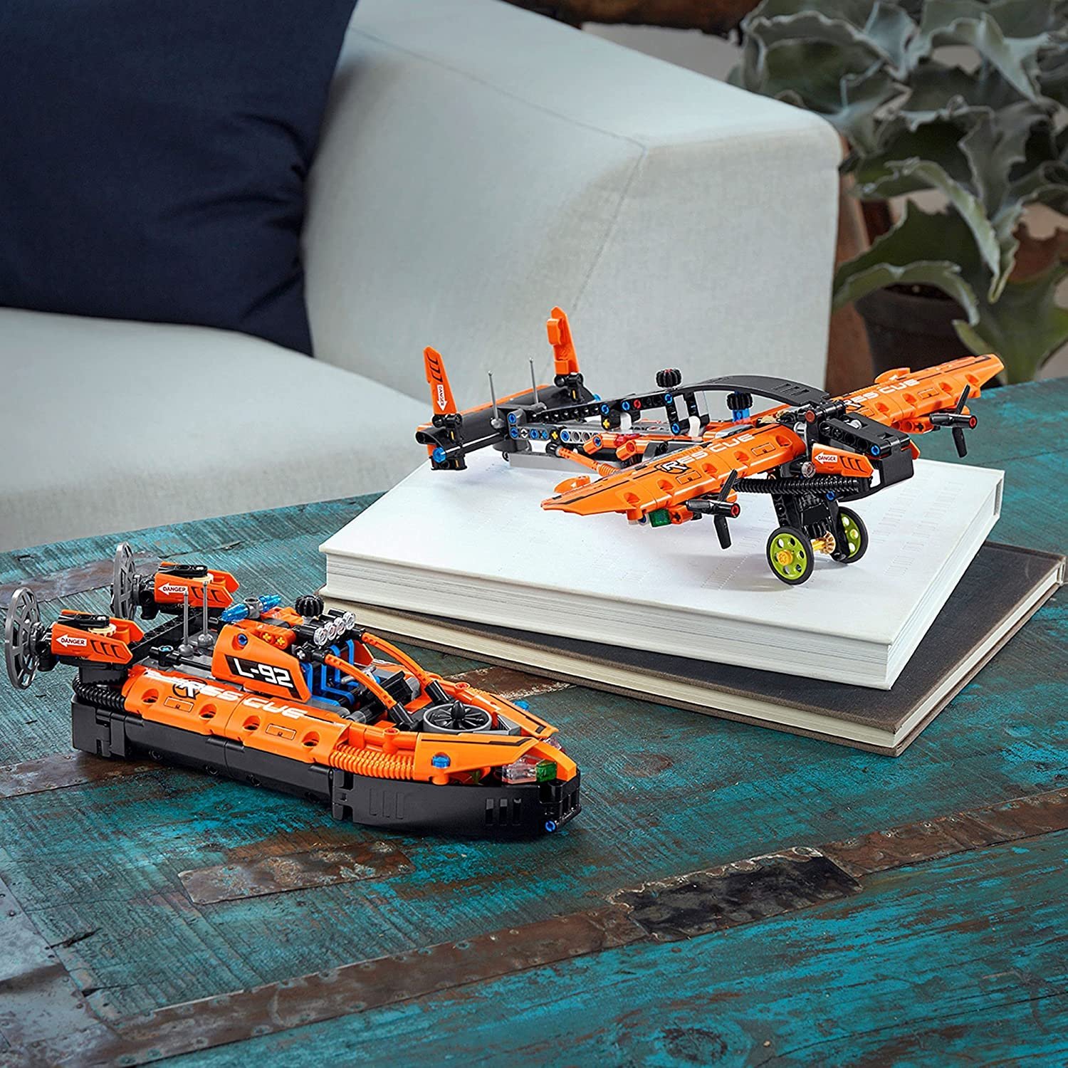 Lego Technic 2 en 1 - Aéroglisseur de sauvetage – Image 8