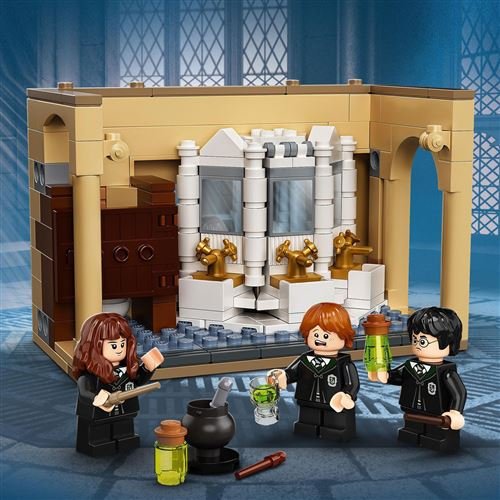 Lego Harry Potter Poudlard 76386 : l’erreur de la potion Polynectar – Image 2
