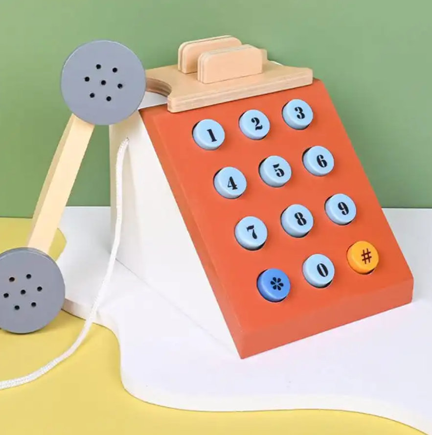 Téléphone rétro en bois pour enfants – Image 2